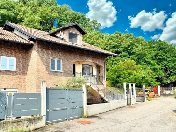 casa indipendente in vendita a Volpiano