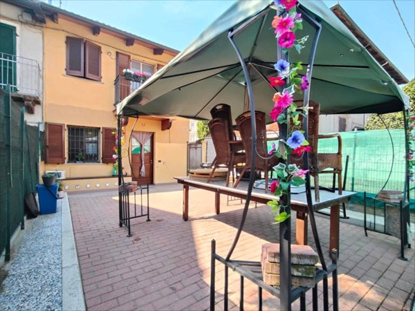 casa semindipendente in vendita a Volpiano