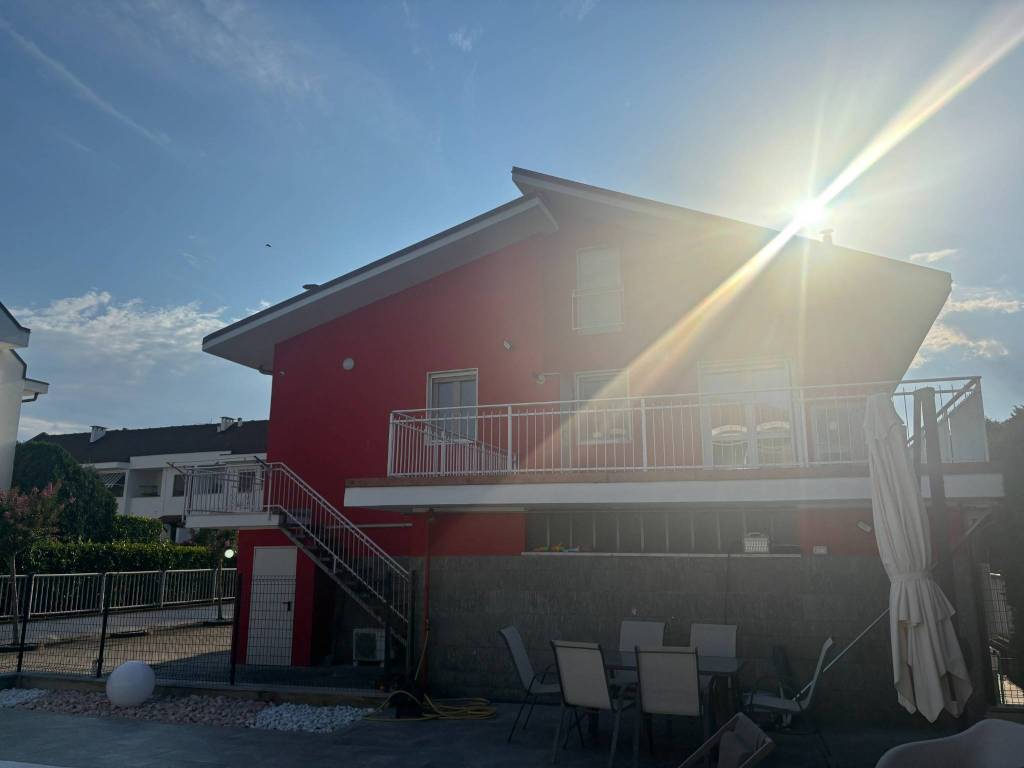 casa indipendente in vendita a Volpiano