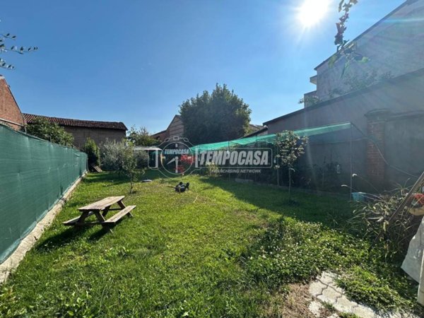 casa indipendente in vendita a Volpiano