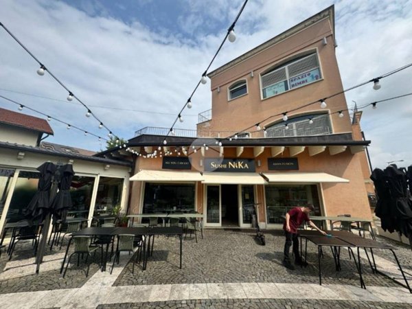 negozio in vendita a Volpiano