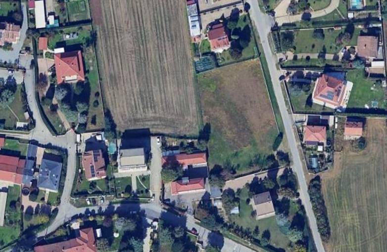 locale di sgombero in vendita a Volpiano