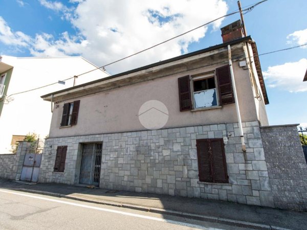 casa indipendente in vendita a Volpiano