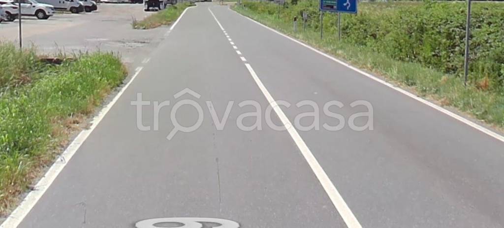 locale commerciale in vendita a Volpiano