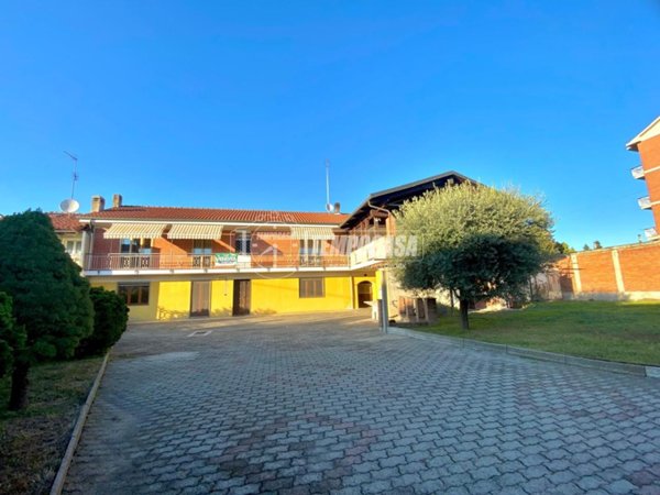 casa indipendente in vendita a Volpiano