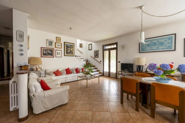 casa indipendente in vendita a Volpiano