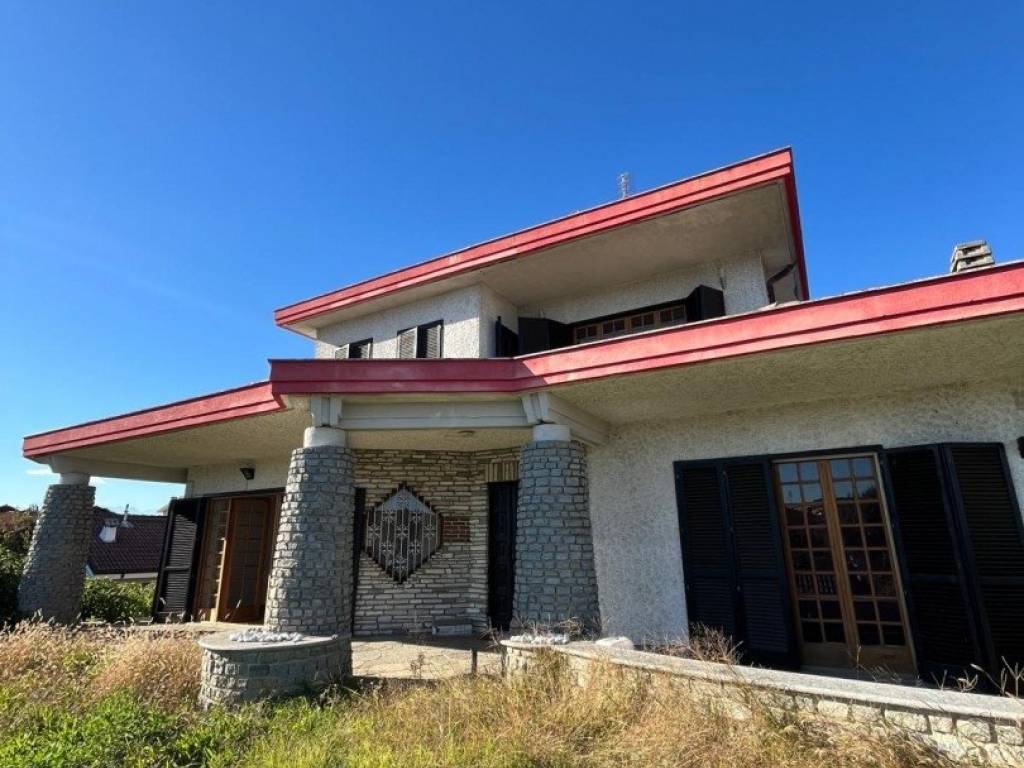 casa indipendente in vendita a Volpiano