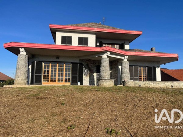 casa indipendente in vendita a Volpiano