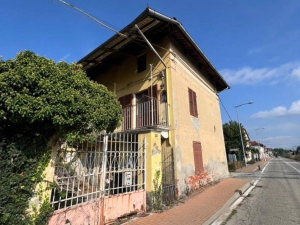 casa indipendente in vendita a Volpiano