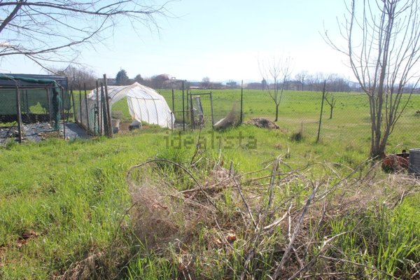 terreno edificabile in vendita a Volpiano
