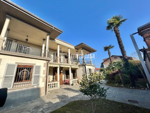 casa indipendente in vendita a Volpiano