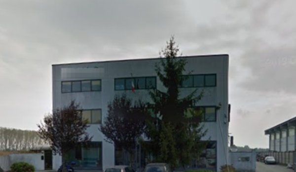 locale di sgombero in vendita a Volpiano