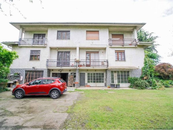 casa indipendente in vendita a Volpiano