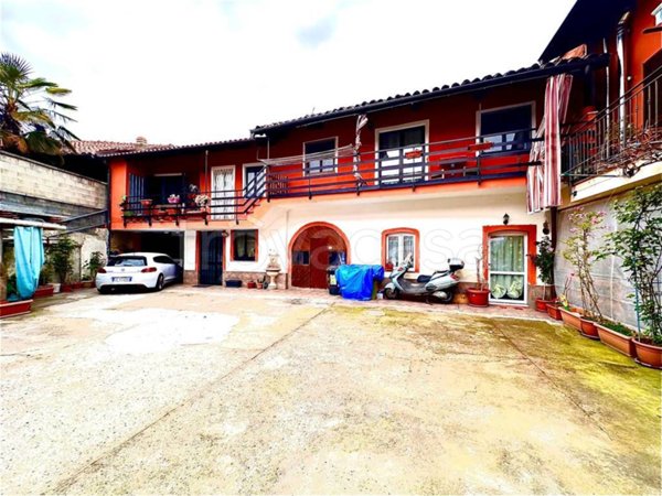 casa indipendente in vendita a Volpiano