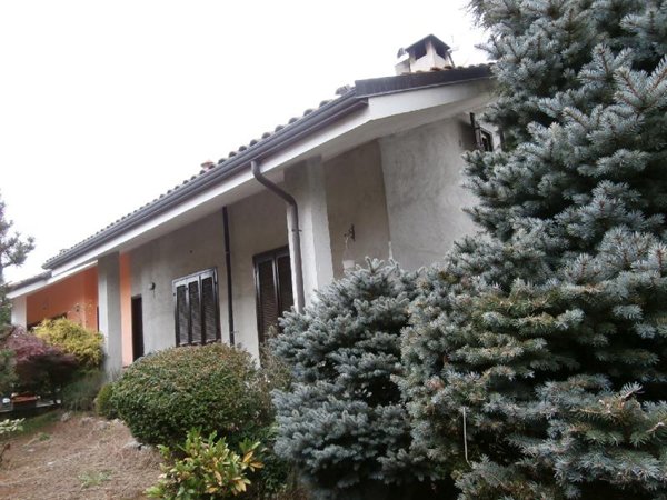 casa indipendente in vendita a Volpiano