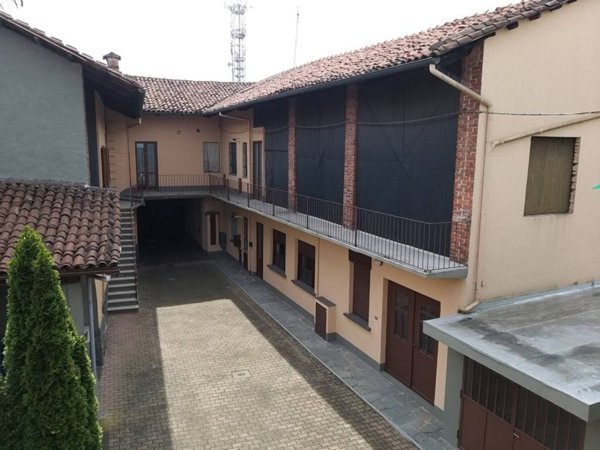casa indipendente in vendita a Volpiano