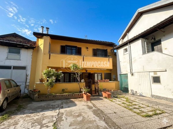 casa indipendente in vendita a Volpiano
