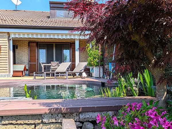 casa indipendente in vendita a Volpiano