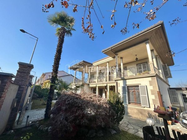 casa indipendente in vendita a Volpiano