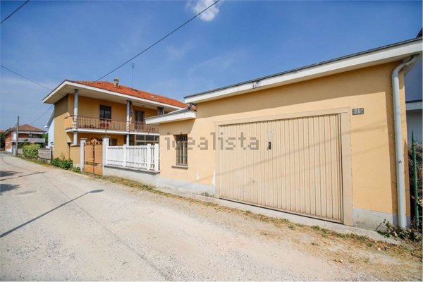 casa indipendente in vendita a Volpiano