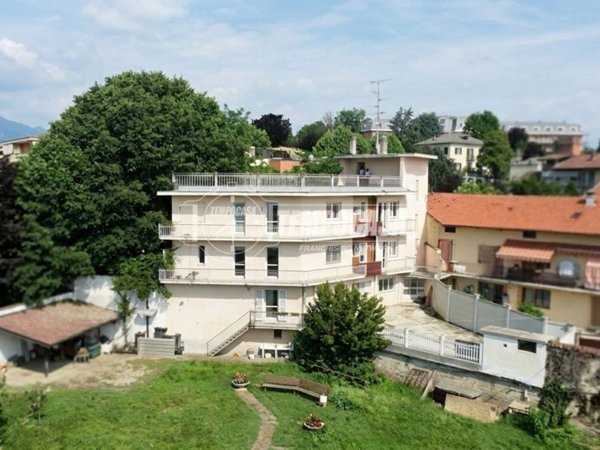 casa indipendente in vendita a Volpiano