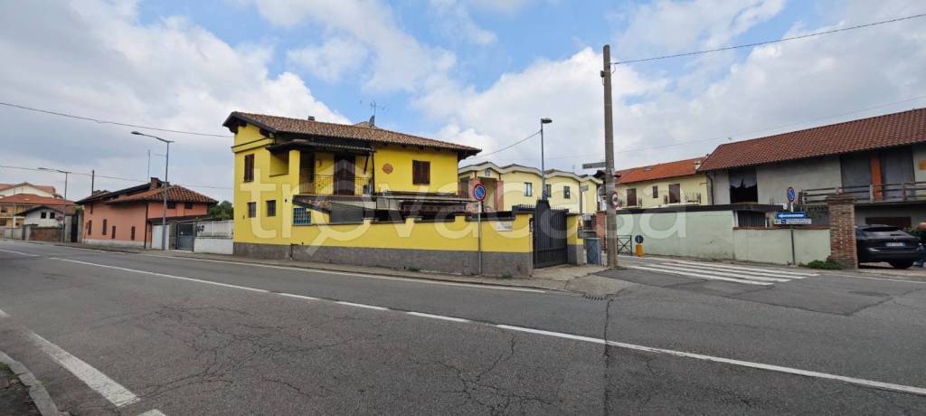 casa indipendente in vendita a Volpiano