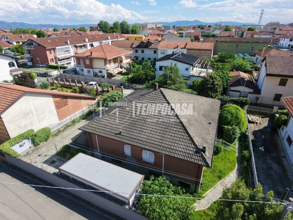 casa indipendente in vendita a Volpiano