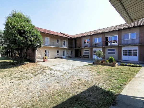 casa indipendente in vendita a Volpiano