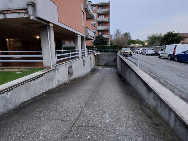 box auto in vendita a Volpiano