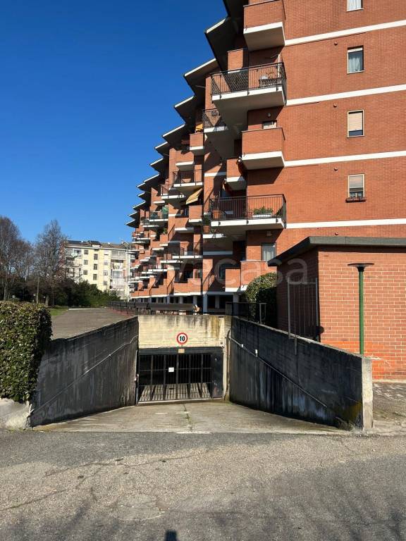 box auto in vendita a Volpiano
