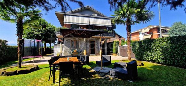 casa indipendente in vendita a Volpiano