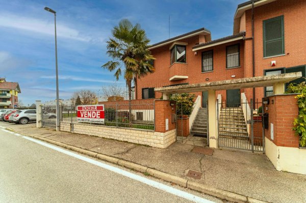 casa indipendente in vendita a Volvera