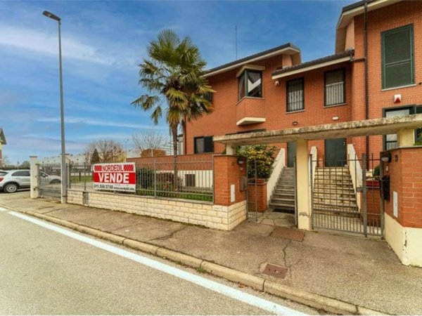 casa indipendente in vendita a Volvera