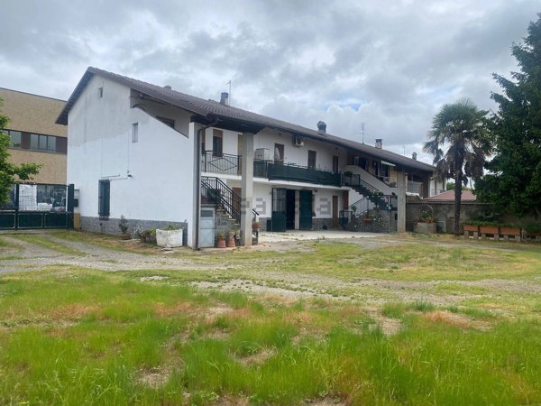 esavano in vendita a Volvera