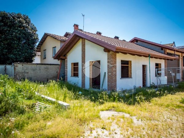 casa indipendente in vendita a Volvera