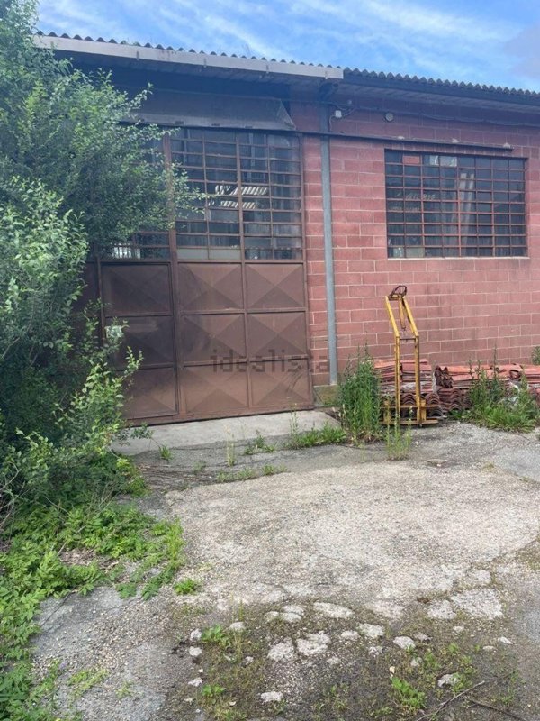 capannone in vendita a Volvera