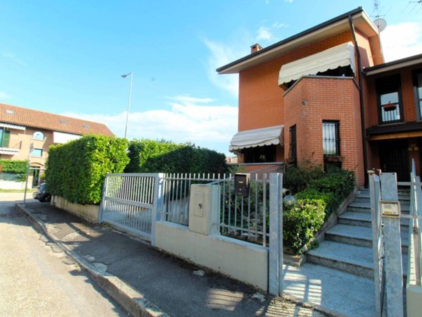 casa indipendente in vendita a Volvera