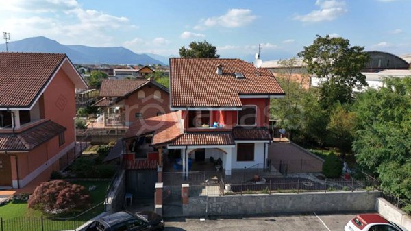 casa indipendente in vendita a Volvera