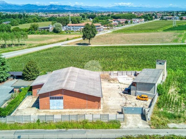 locale commerciale in vendita a Volvera