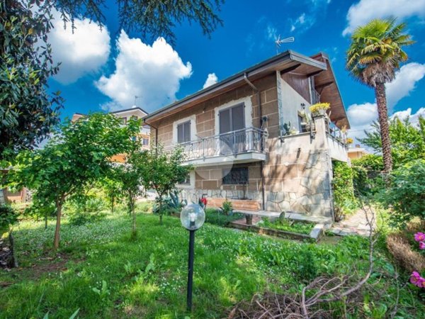 casa indipendente in vendita a Volvera