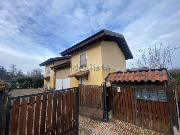 casa indipendente in vendita a Volvera