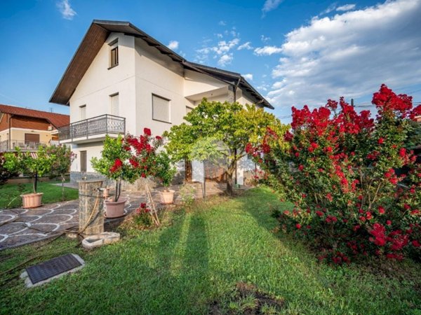 casa indipendente in vendita a Volvera in zona Gerbole-Zucche