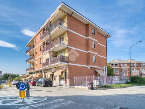 negozio in vendita a Volvera