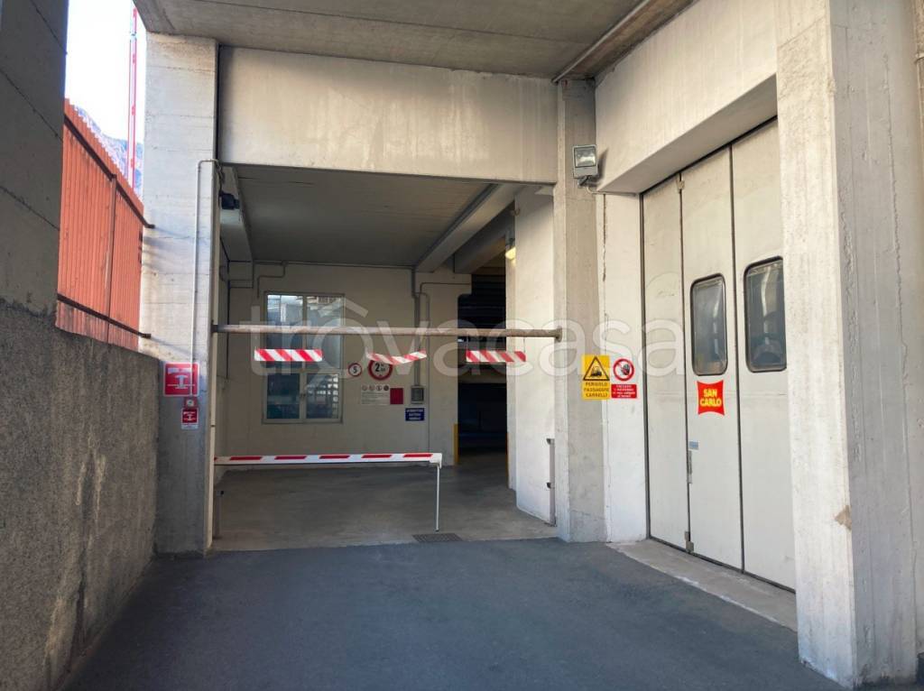 capannone in vendita a Laives