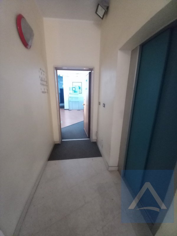 ufficio in vendita a Merano