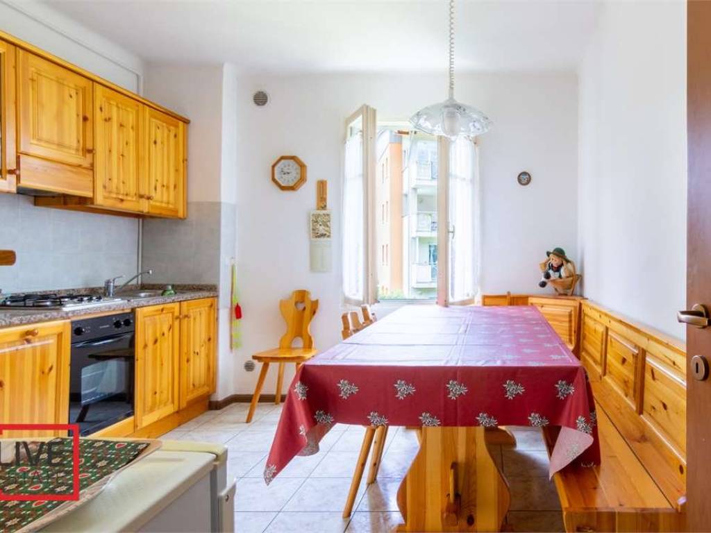 appartamento in vendita a Merano in zona Sinigo