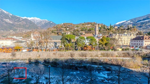 appartamento in vendita a Merano in zona Maia Bassa