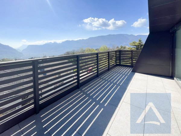 appartamento in vendita a Montagna sulla Strada del Vino