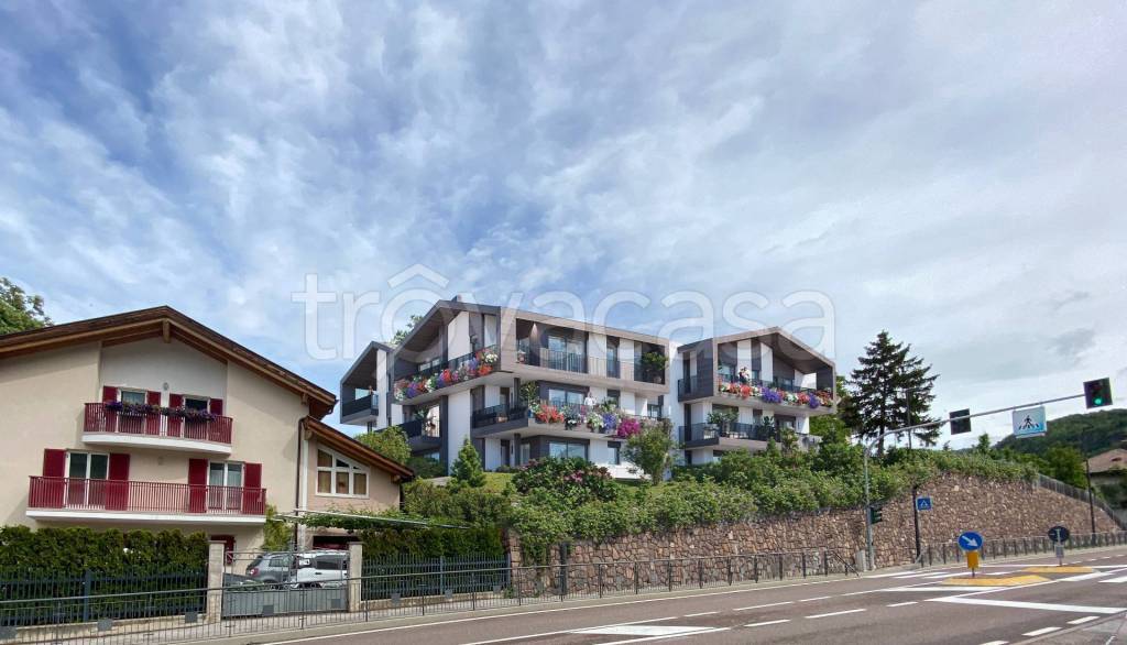 appartamento in vendita a Montagna sulla Strada del Vino