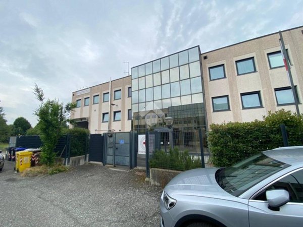 locale commerciale in vendita a Mappano